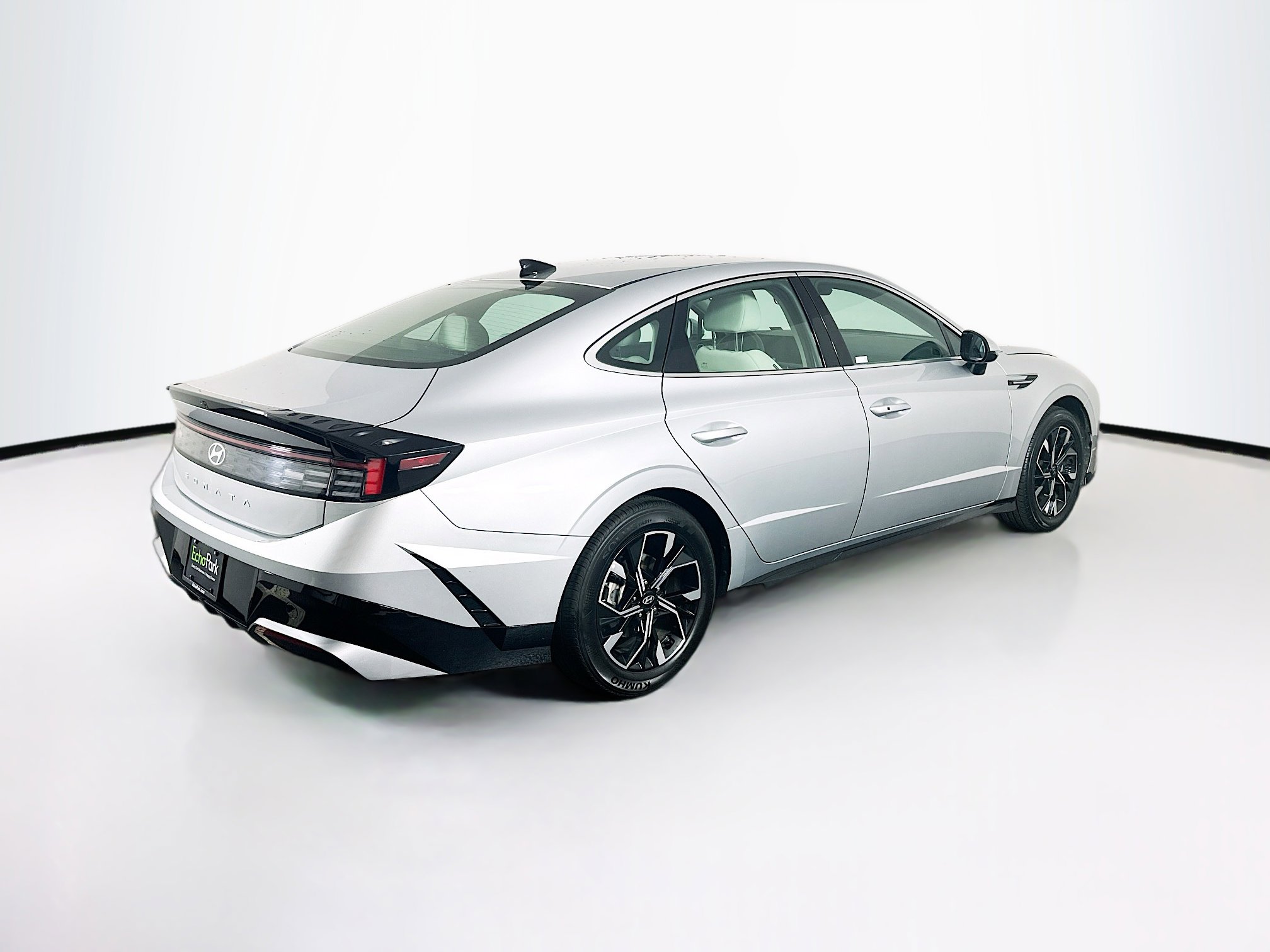 Used 2025 Hyundai Sonata SEL FWD image 9