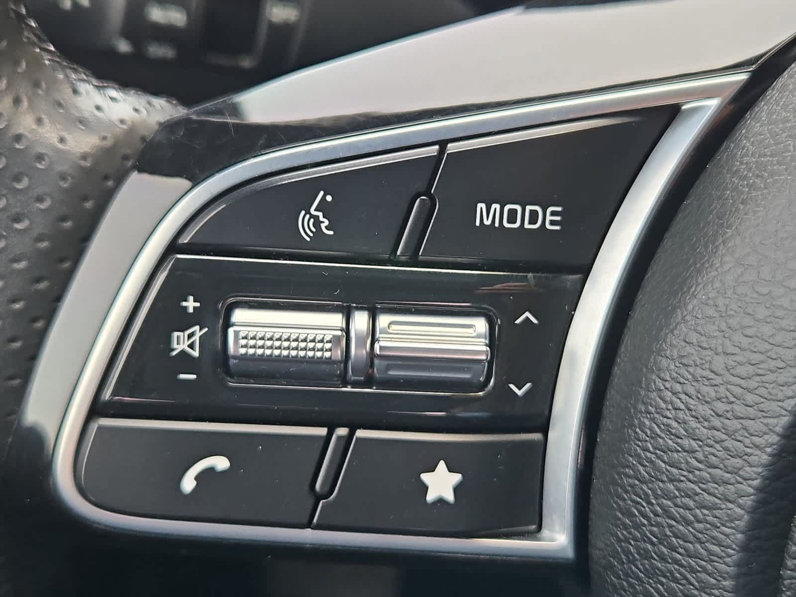 Used 2023 Kia Forte GT-Line w/ GT-Line Premium Package FWD image 24