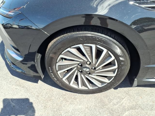 Used 2024 Hyundai Sonata SEL FWD image 4