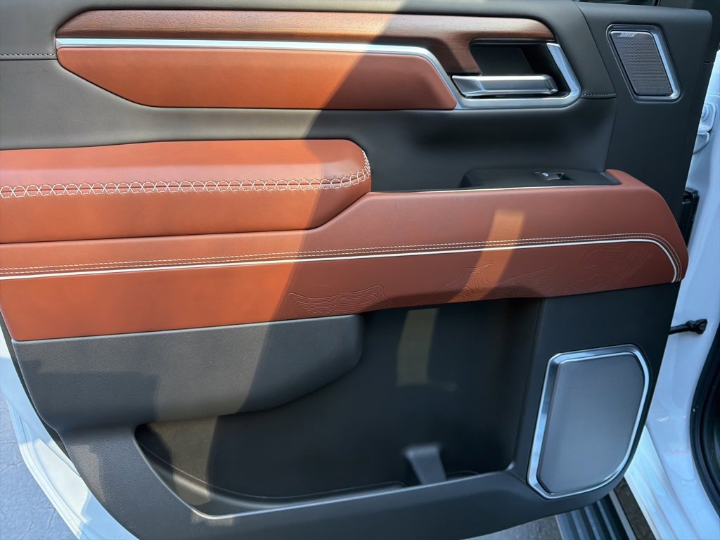 New 2026 GMC Sierra 2500 Denali Ultimate image 10