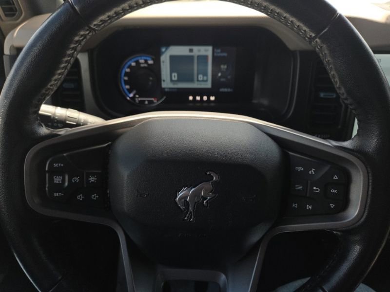 Used 2023 Ford Bronco Wildtrak AWD/4WD image 29