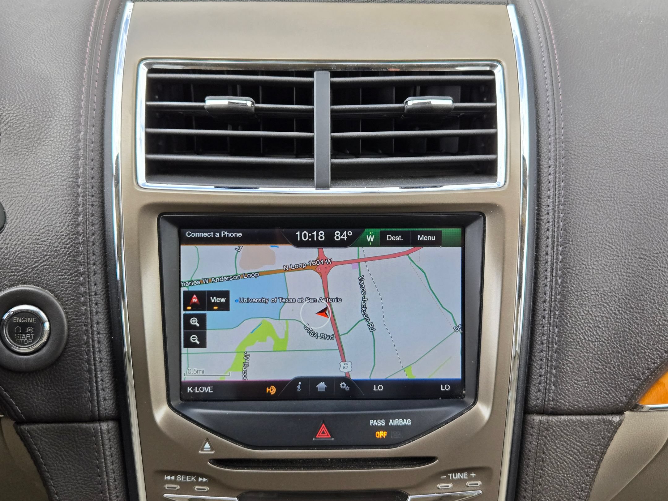 Used 2012 Lincoln MKX FWD image 17