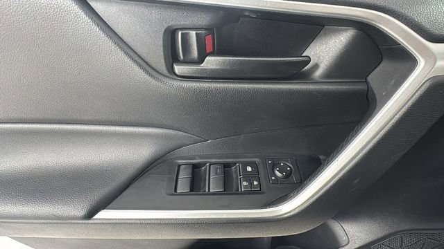 Used 2024 Toyota RAV4 LE image 19