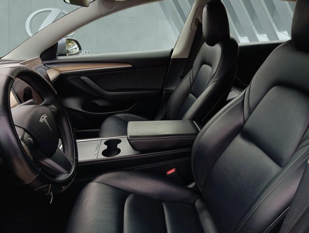 Used 2022 Tesla Model 3 Long Range image 7