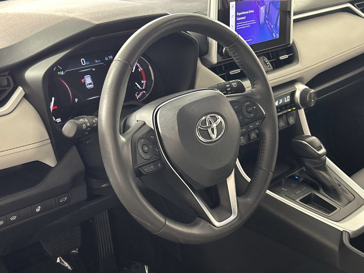 Used 2025 Toyota RAV4 XLE Premium w/ Weather Package FWD image 15