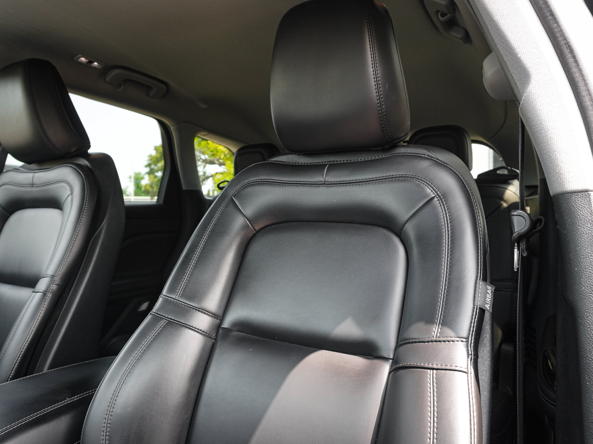 Used 2021 Lincoln Corsair FWD image 17