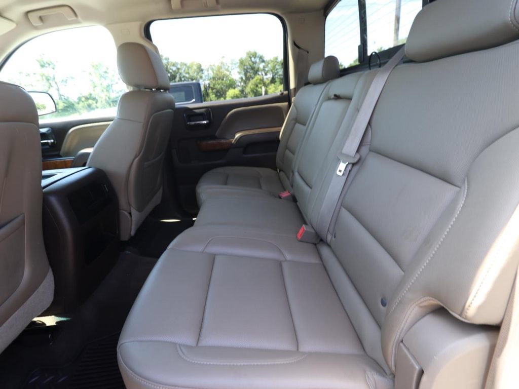 Used 2015 GMC Sierra 1500 SLT w/ SLT Crew Cab Value Package RWD image 9