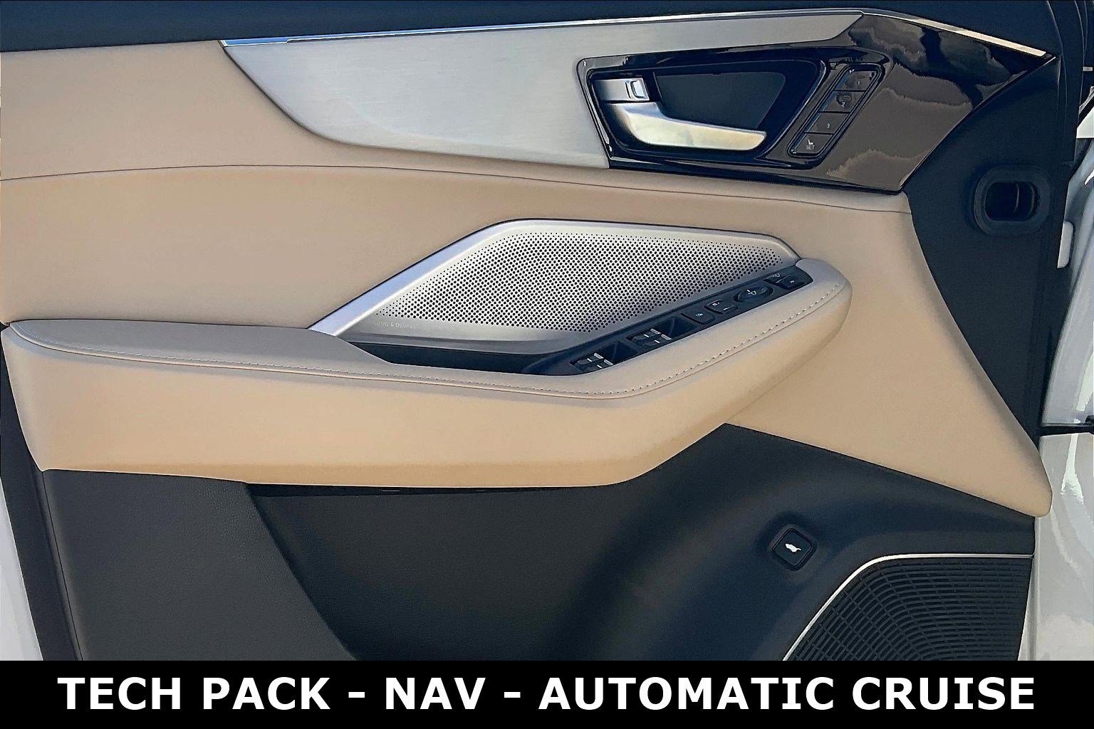 Used 2025 Acura MDX SH-AWD w/ Technology Package image 20