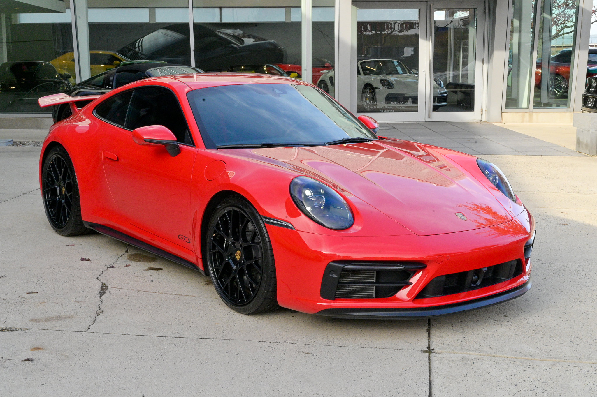 Used 2022 Porsche 911 Carrera GTS image 3