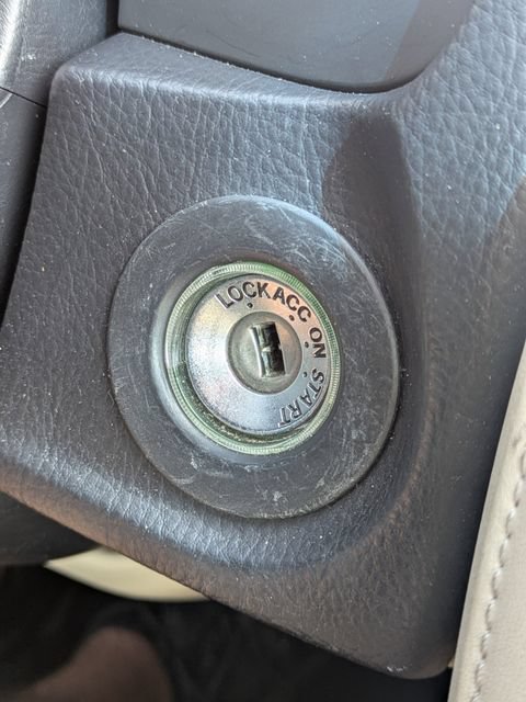 Used 2002 Lexus SC 430 Convertible RWD image 27