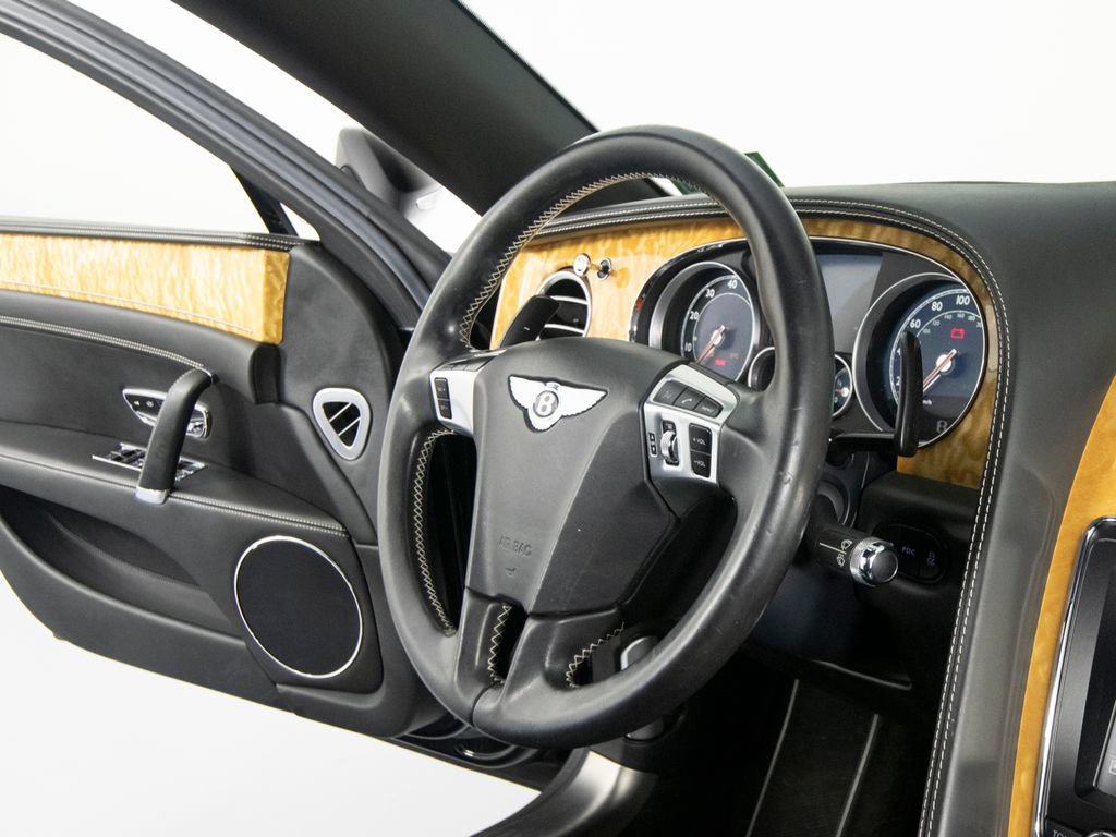 Used 2015 Bentley Flying Spur V8 AWD/4WD image 32