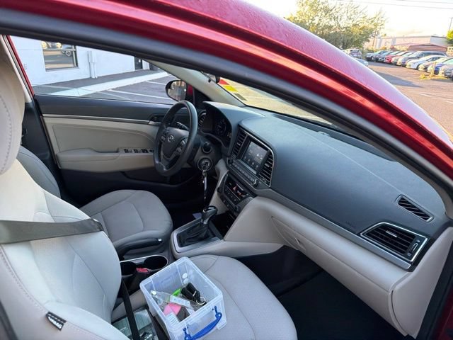 Used 2017 Hyundai Elantra SE FWD image 10