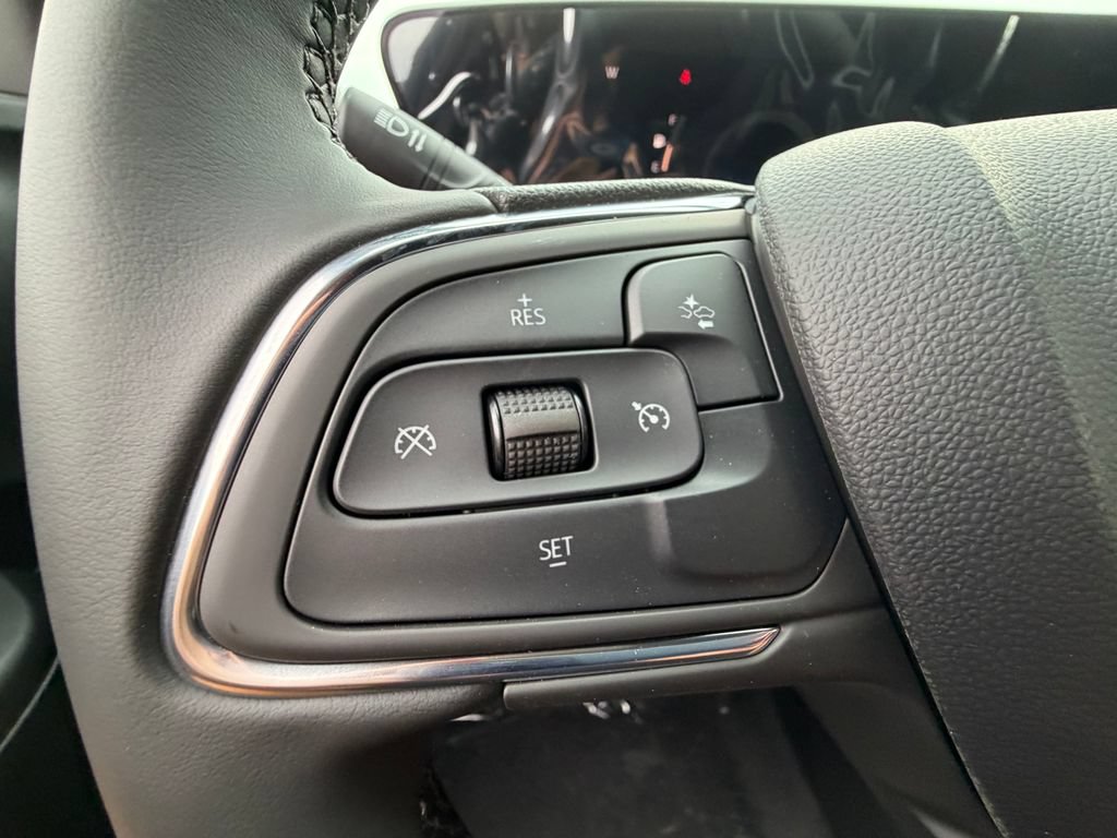New 2026 Buick Envista Sport Touring FWD image 24