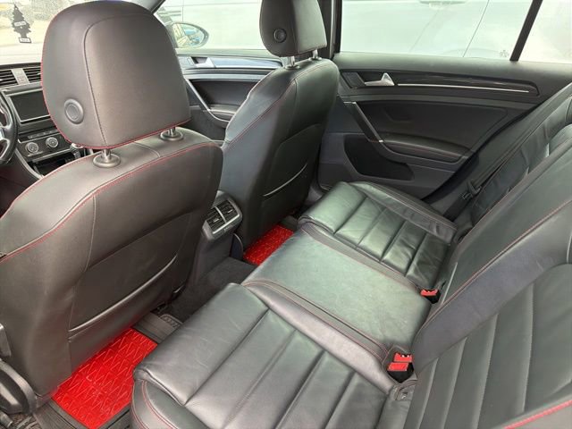 Used 2016 Volkswagen GTI SE image 5