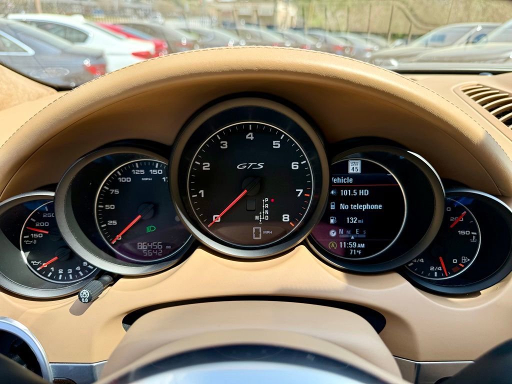Used 2016 Porsche Cayenne GTS AWD/4WD image 39