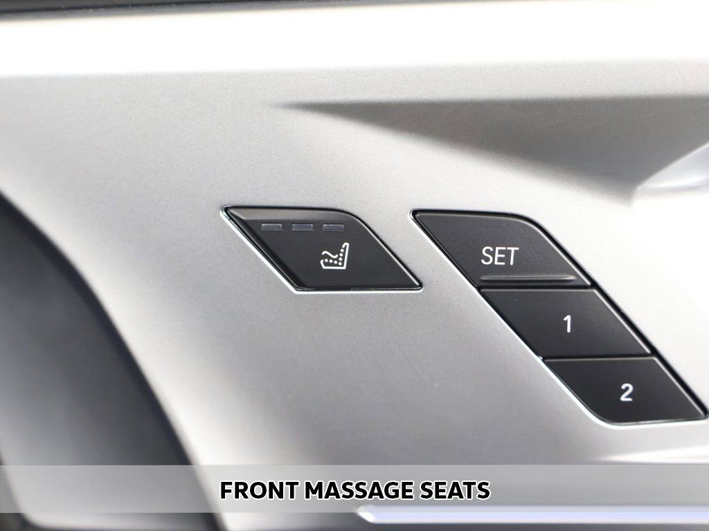 Used 2024 BMW XM image 7