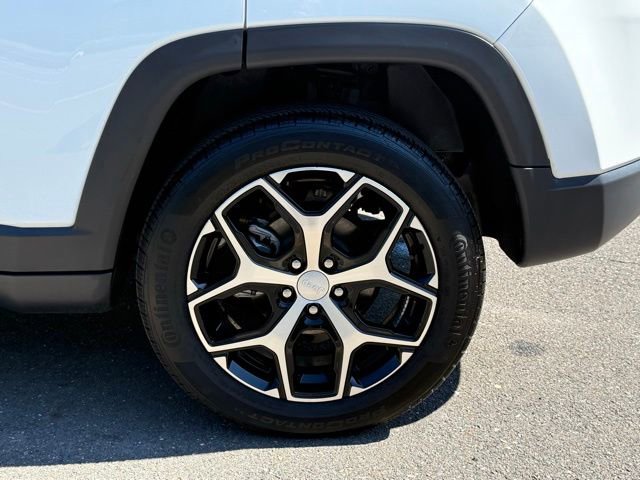 Used 2024 Jeep Compass Limited AWD/4WD image 20