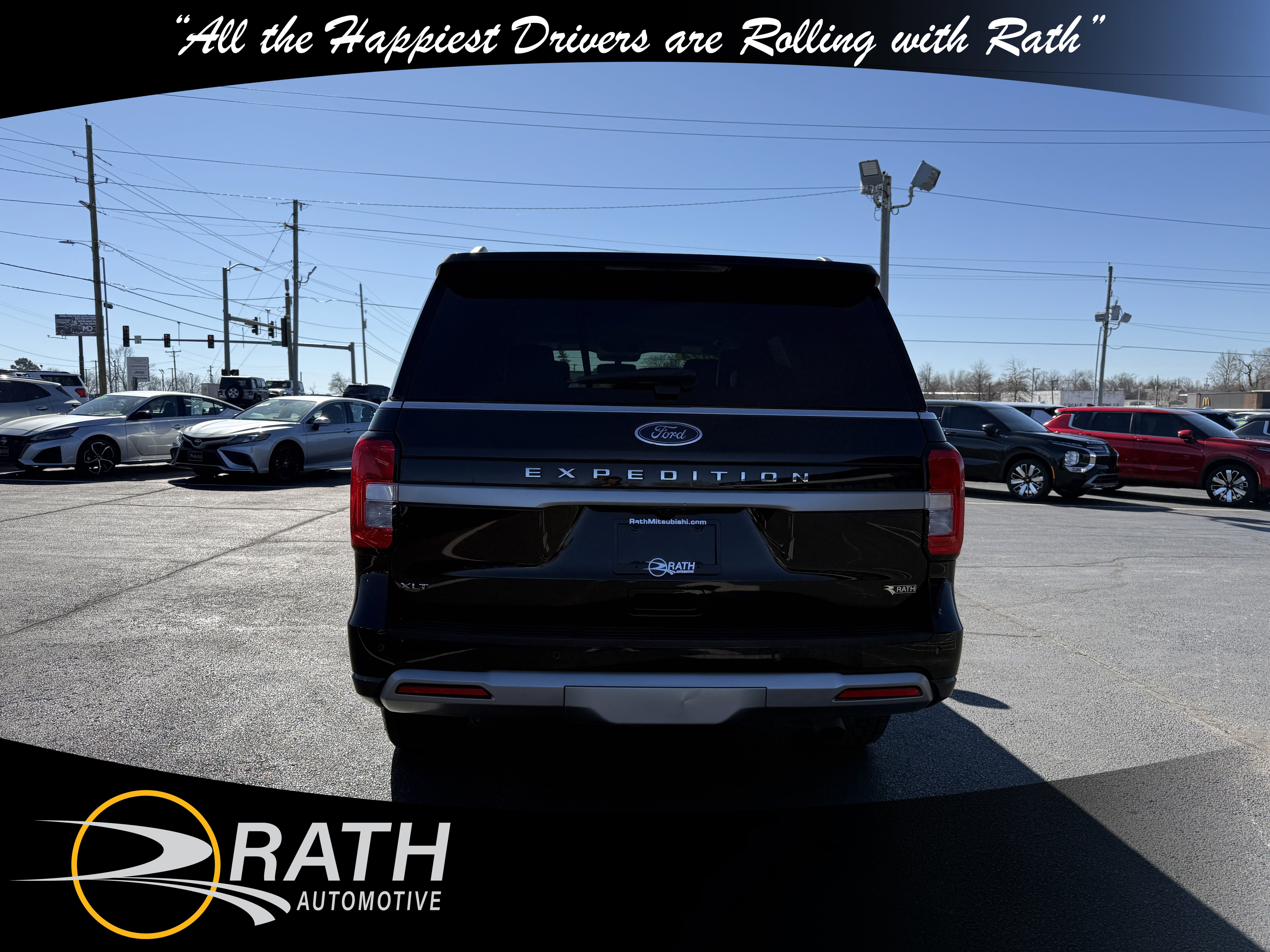 Used 2024 Ford Expedition XLT image 8