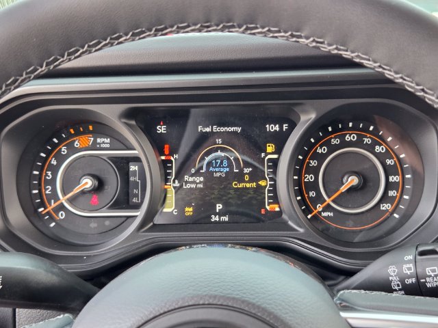 New 2026 Jeep Wrangler Unlimited Sahara w/ Whitecap Package AWD/4WD image 23