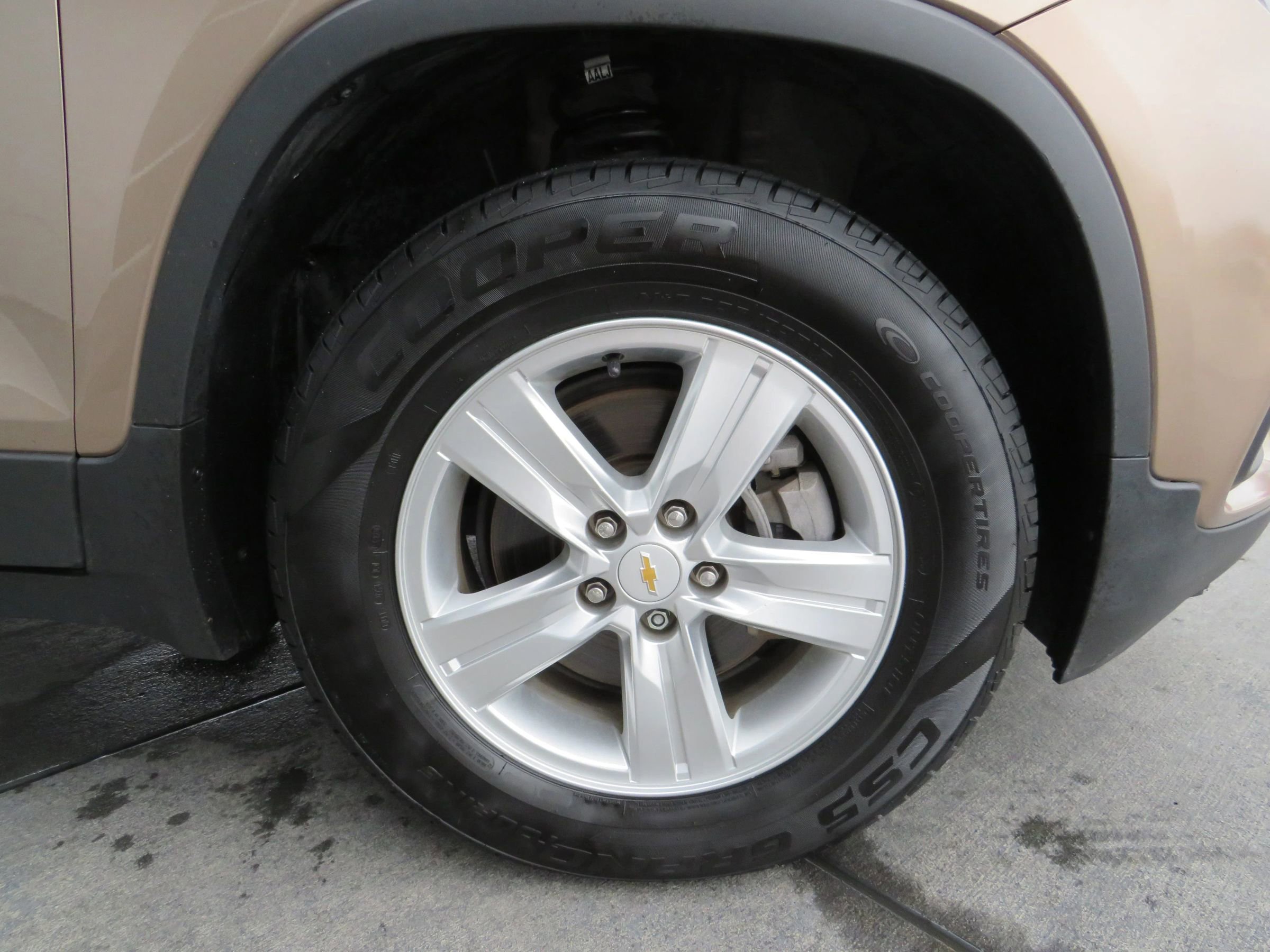 Used 2018 Chevrolet Trax LT w/ LT Convenience Package image 41