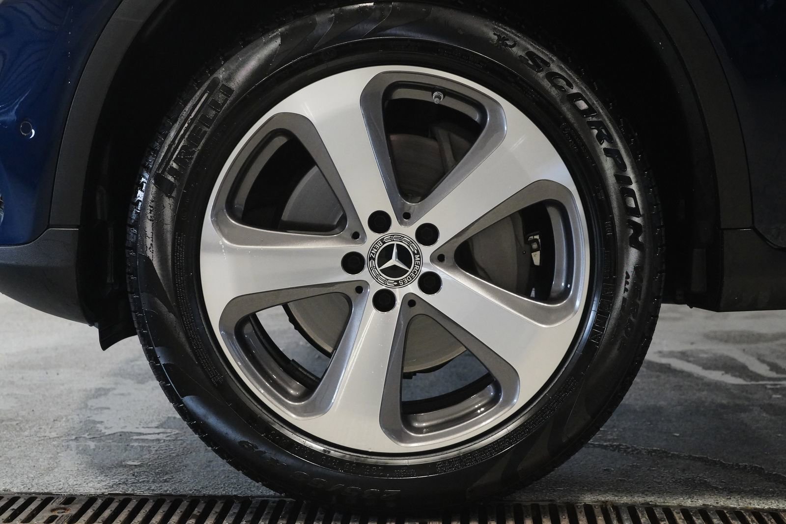 Certified 2022 Mercedes-Benz GLC 300 4MATIC image 9