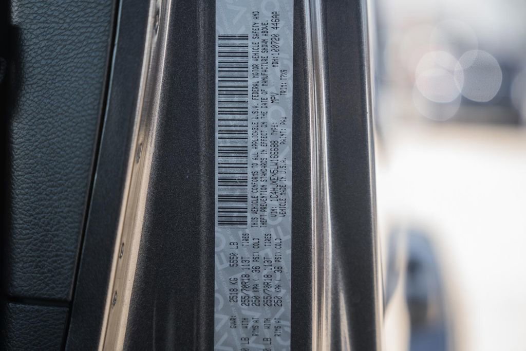 Used 2020 Jeep Wrangler Unlimited Sahara image 41