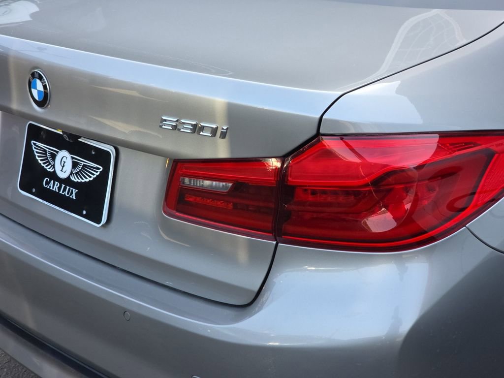 Used 2019 BMW 530i w/ Convenience Package RWD image 33