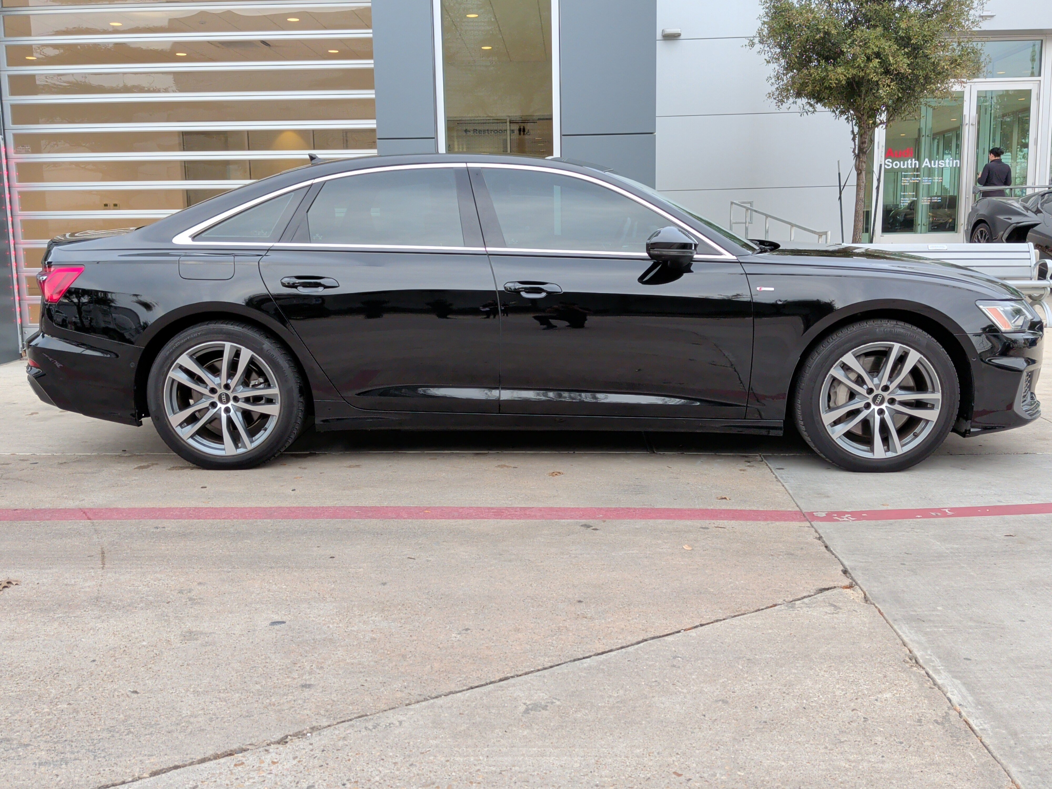 Used 2021 Audi A6 Premium Plus w/ Premium Plus Package image 11