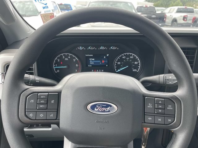 New 2026 Ford F250 XLT w/ FX4 Off-Road Package AWD/4WD image 9