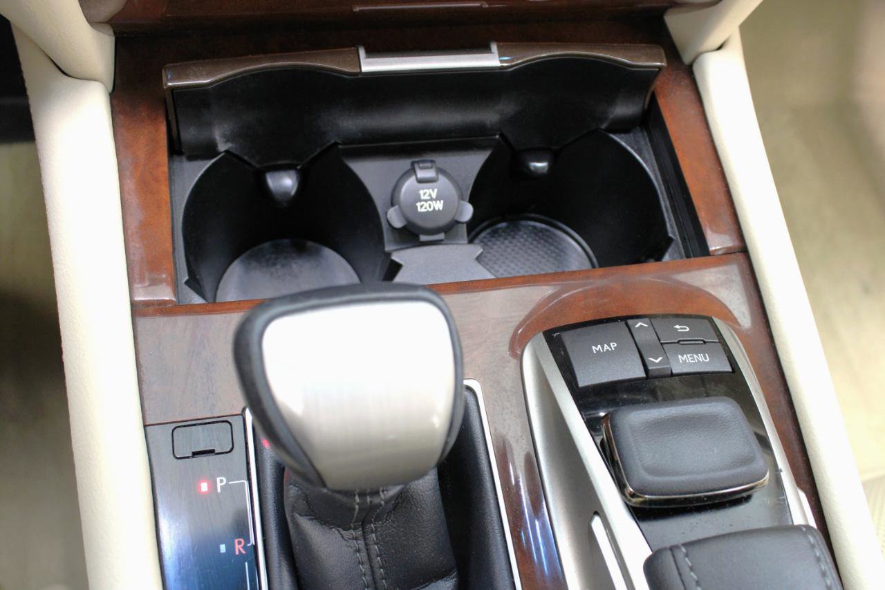 Used 2016 Lexus LS 460 w/ Comfort Package image 65