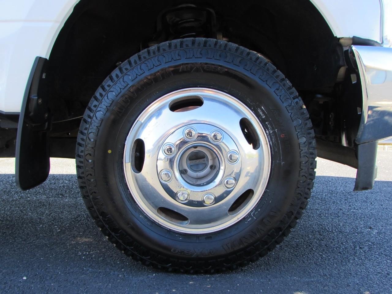 Certified 2018 Ford F350 Lariat w/ Chrome Package AWD/4WD image 10