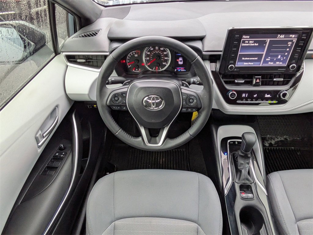 Used 2022 Toyota Corolla SE image 16