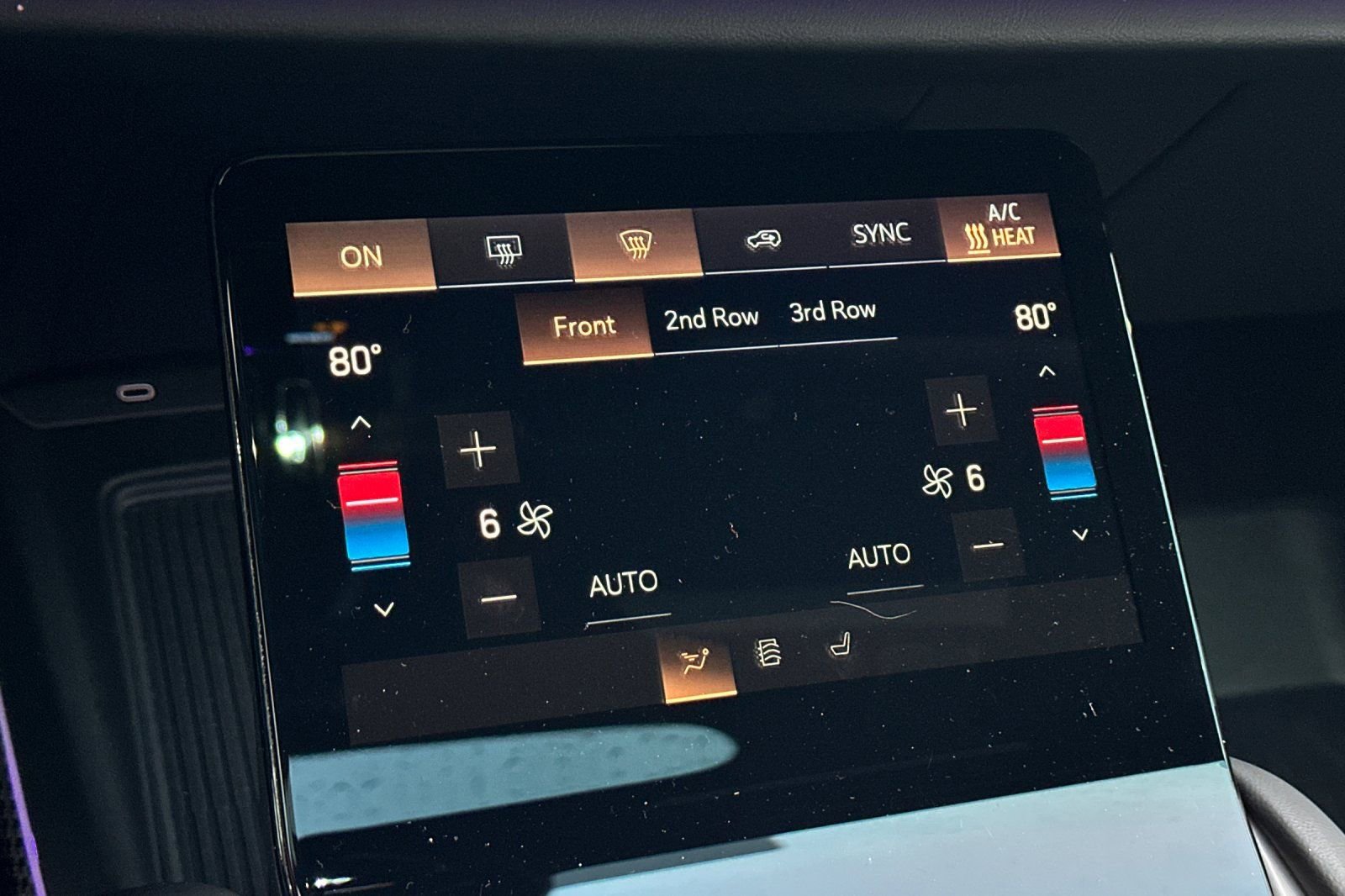 Used 2026 Cadillac Vistiq Sport w/ LPO, Floor Liner Package image 26