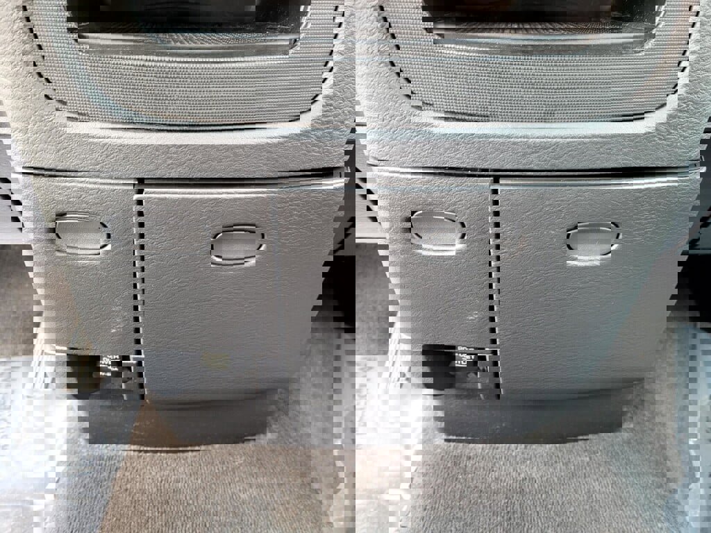 Used 2004 Dodge Ram 1500 Truck SLT image 21