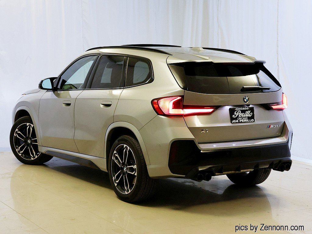 Used 2025 BMW X1 M35i w/ Premium Package image 9