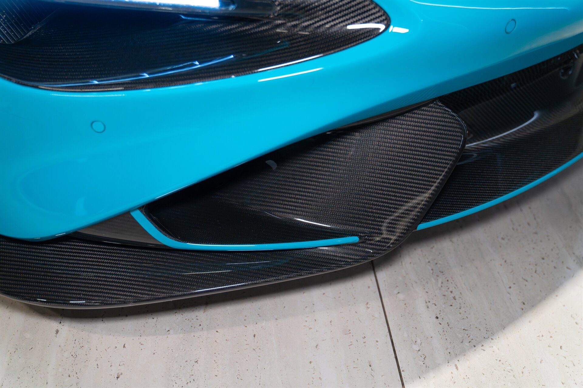 Used 2022 McLaren 765LT RWD image 17