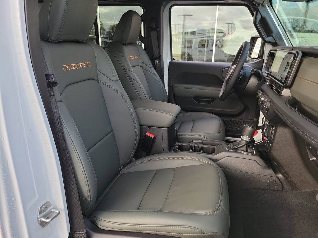 New 2026 Jeep Gladiator Mojave AWD/4WD image 18