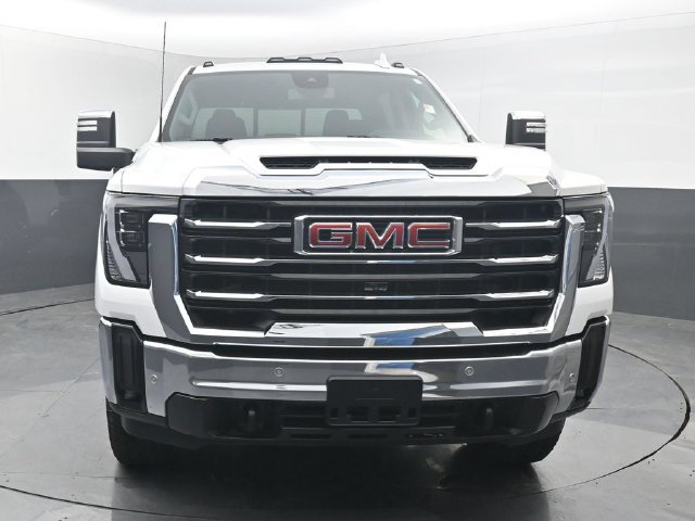 Used 2025 GMC Sierra 2500 SLT w/ SLT Convenience Package AWD/4WD image 11