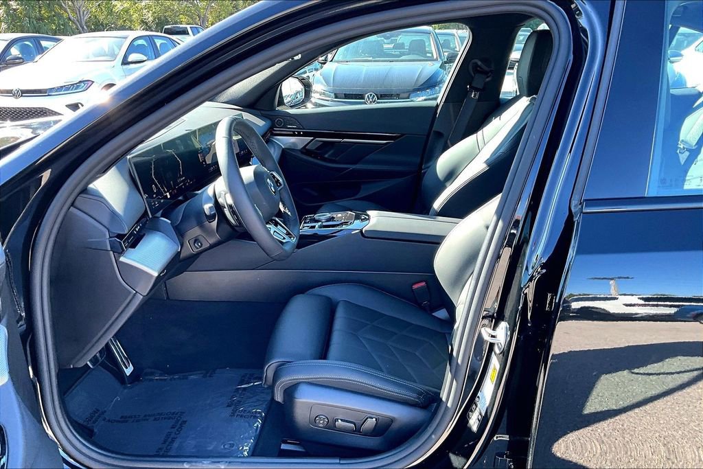 Used 2026 BMW 530i xDrive image 21