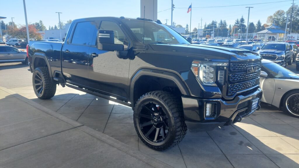 Used 2021 GMC Sierra 3500 Denali w/ Denali Ultimate Package AWD/4WD image 2