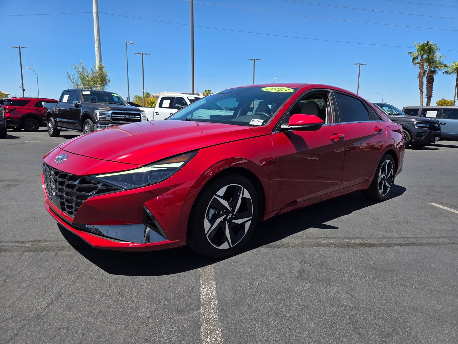 Used 2023 Hyundai Elantra Limited w/ Cargo Package FWD image 2