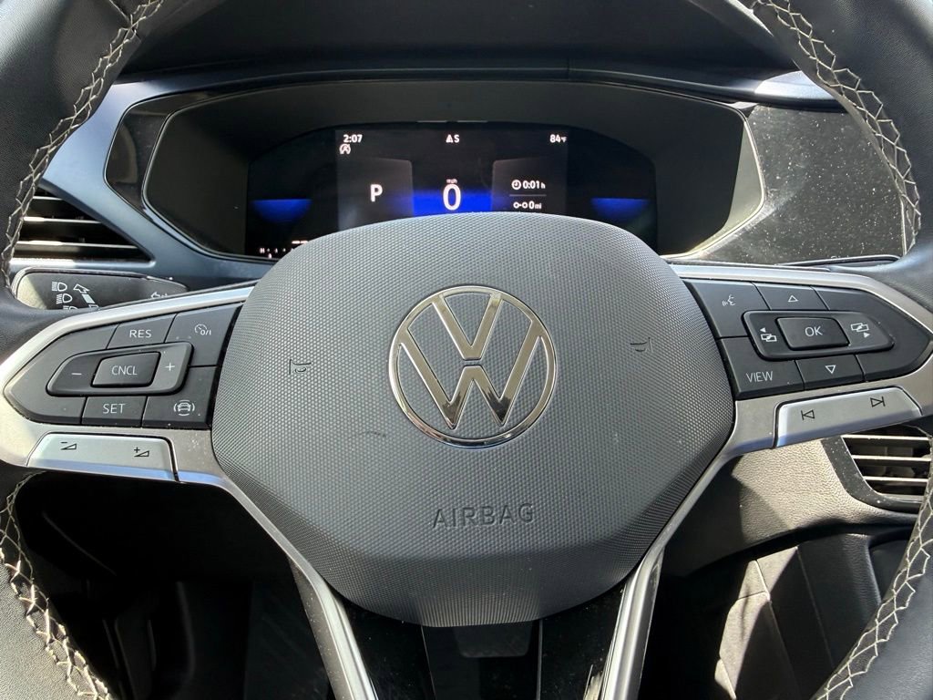 Used 2022 Volkswagen Taos SE image 21