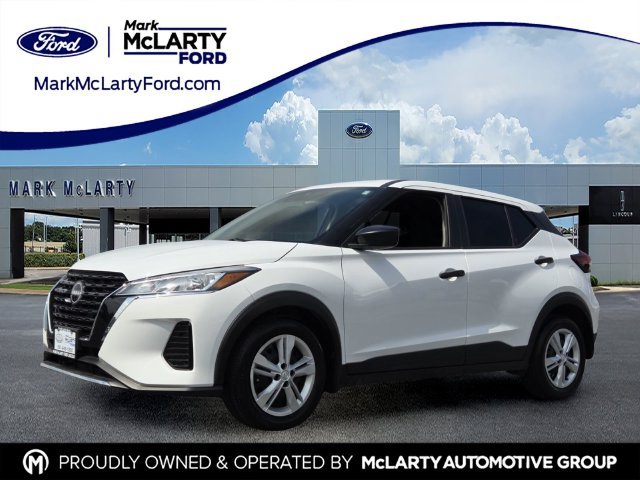 Used 2025 Nissan Kicks Play S FWD 360° Tour