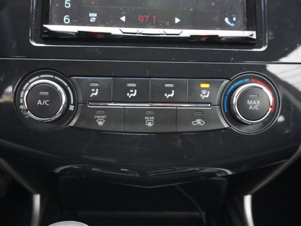 Used 2014 Nissan Altima 2.5 S w/ Sport Value Package FWD image 41