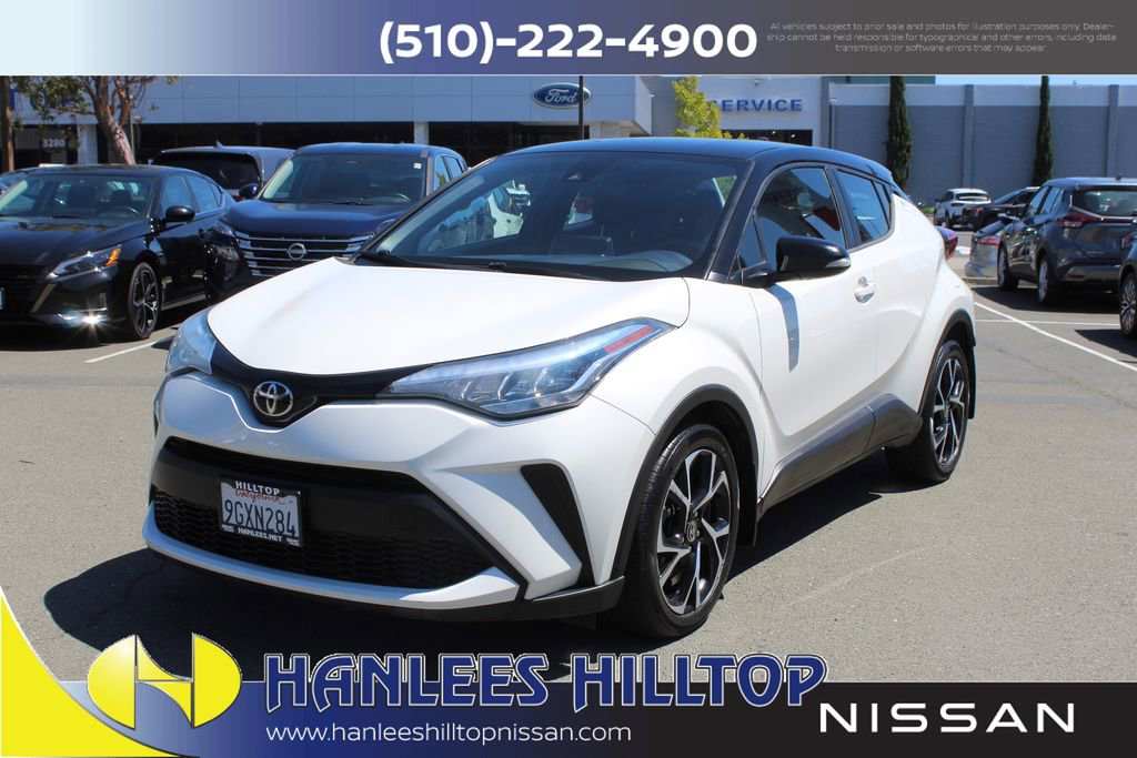 Used 2020 Toyota C-HR XLE FWD image 3