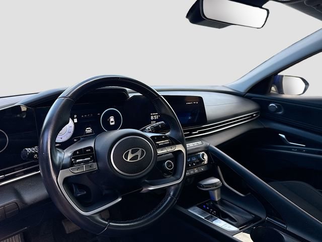 Used 2024 Hyundai Elantra SEL w/ Convenience Package FWD image 9