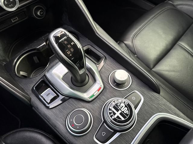 Used 2021 Alfa Romeo Giulia Sprint w/ Nero Edizione AWD/4WD image 29