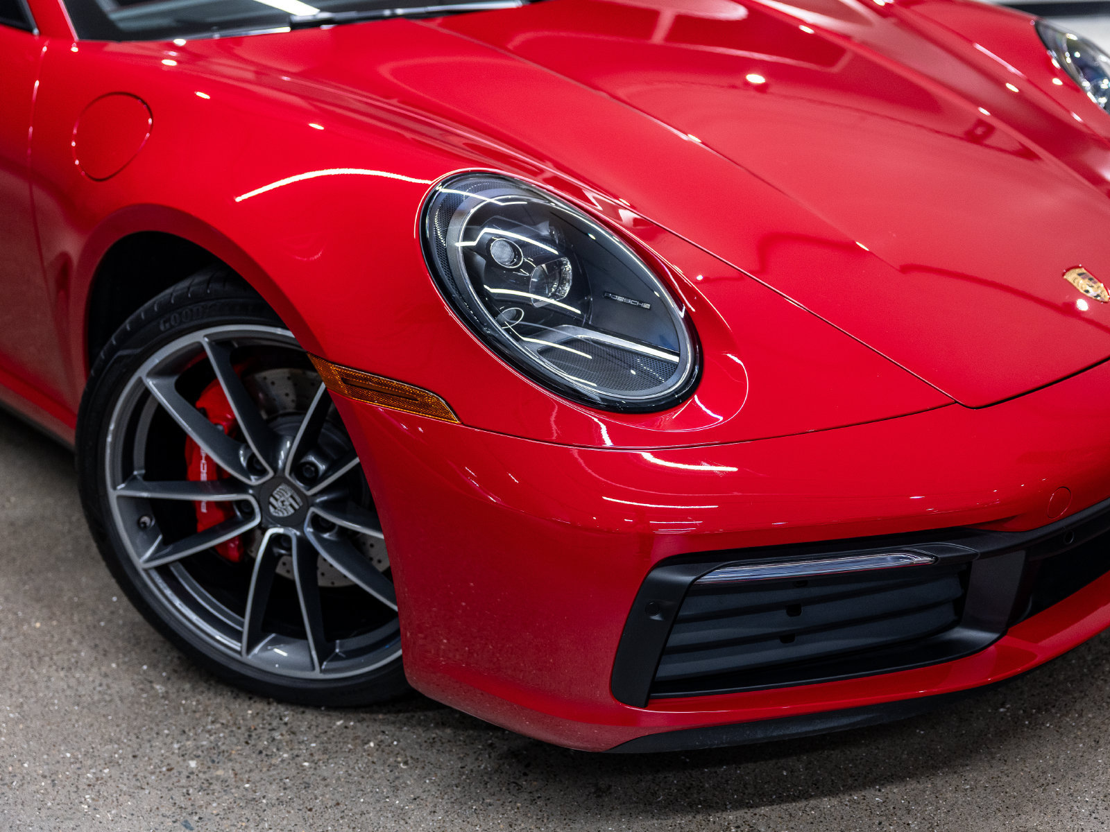 Certified 2021 Porsche 911 AWD/4WD image 18