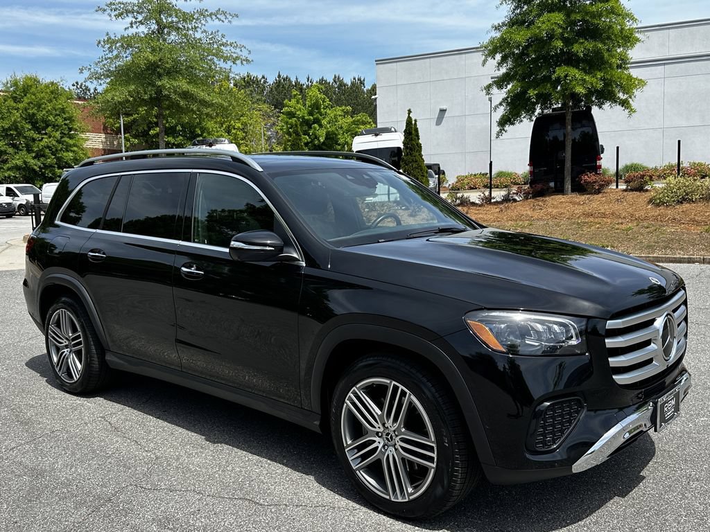 Certified 2025 Mercedes-Benz GLS 450 4MATIC image 2