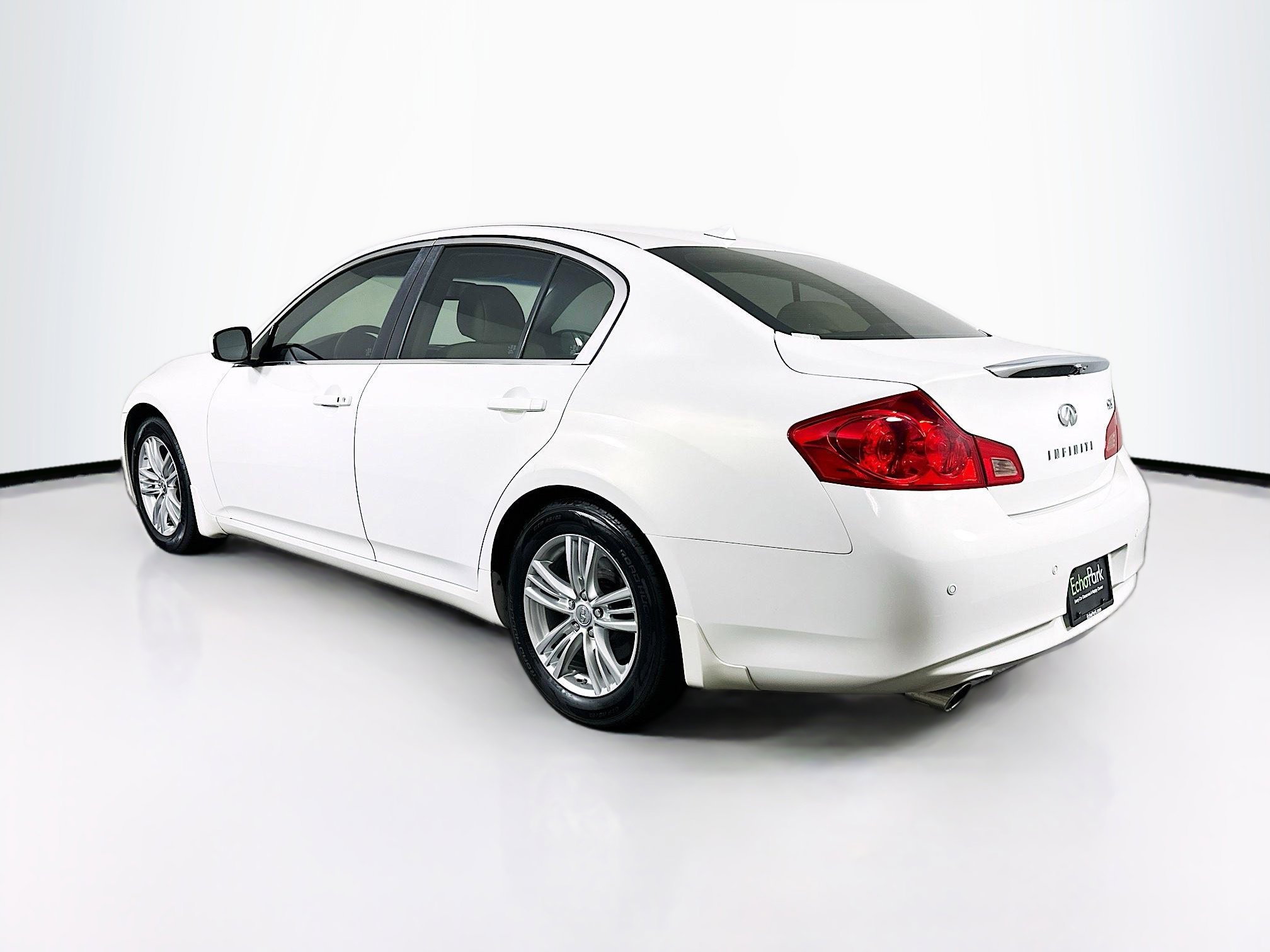 Used 2013 INFINITI G37 Journey w/ Premium Pkg image 5